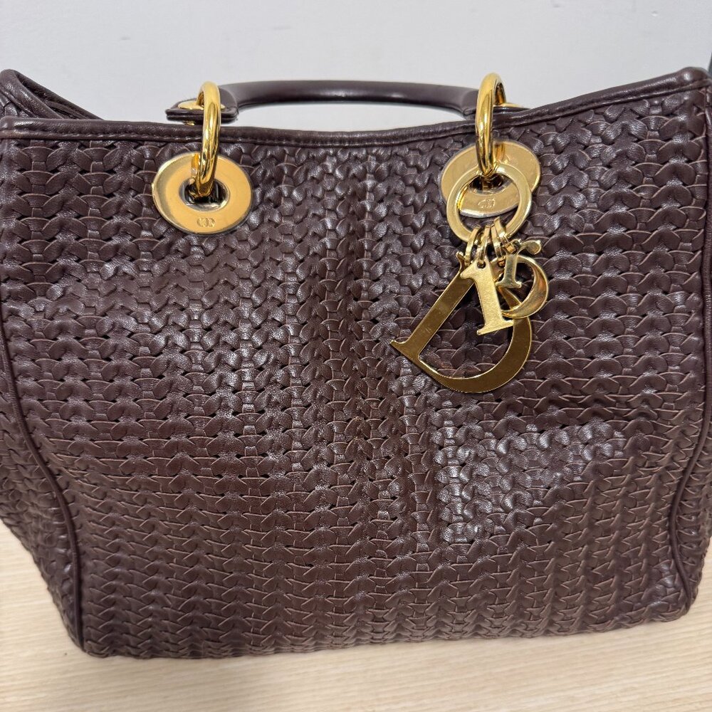 Excellent!! CHRISTIAN DIOR: Soft leather Woven “Lady Dior” bag